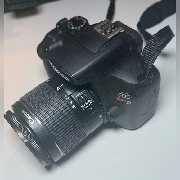 Canon EOS Rebel T6 Black DSLR Camera with 18-55mm lens- ER-300mm lens+ more! - Picture 8 of 16